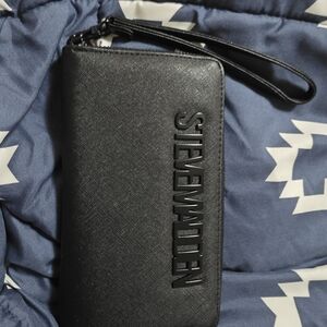 Steve Madden Embossed Black Wristlet Wallet